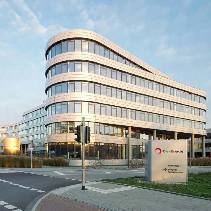 Verwaltungsgebäude der RheinEnergie in Köln-Bilderstöckchen