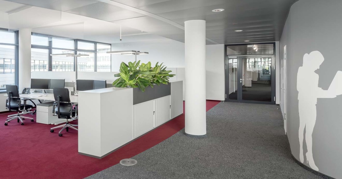 Moderne Arbeitsplätze in der Hauptverwaltung der RheinEnergie